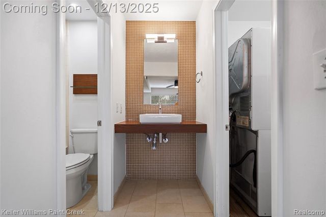 2311 Walton Boulevard 28, Rochester Hills, MI 48309