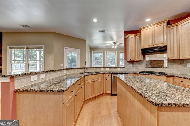 2213 HAMILTON MILL Parkway, Dacula, GA 30019