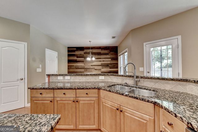 2213 HAMILTON MILL Parkway, Dacula, GA 30019