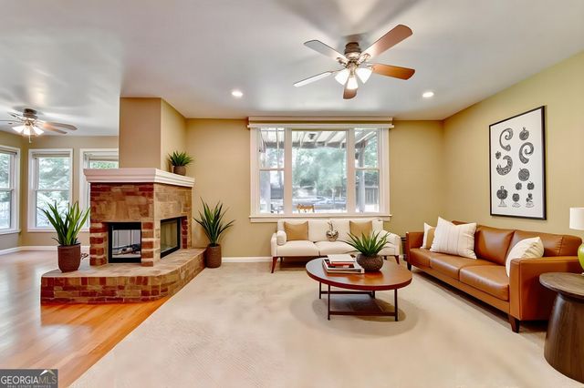2213 HAMILTON MILL Parkway, Dacula, GA 30019