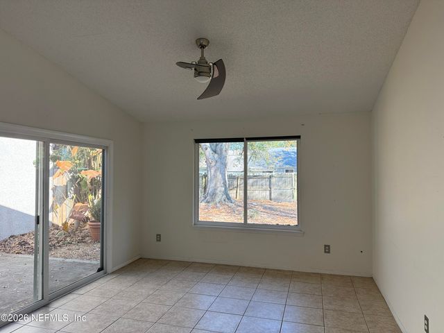 3389 EXCALIBUR Way, Jacksonville, FL 32223