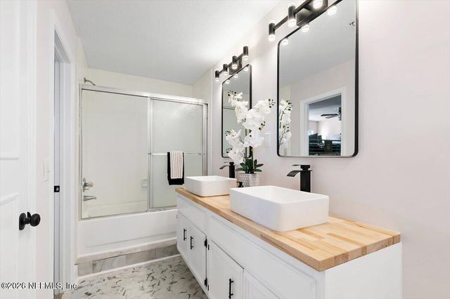 13004 TWIN PINES Circle S, Jacksonville, FL 32246