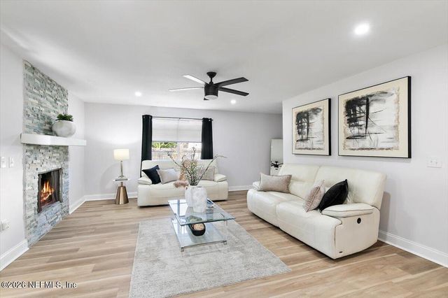 13004 TWIN PINES Circle S, Jacksonville, FL 32246