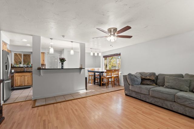 1404 E Gordon Ct, Spokane, WA 99207