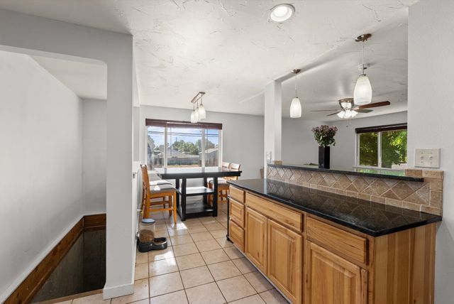 1404 E Gordon Ct, Spokane, WA 99207