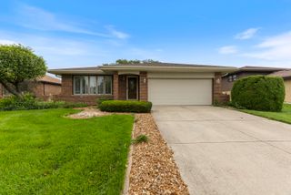 8124 167th Place, Tinley Park, IL 60477