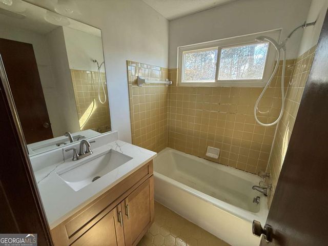 3815 Samia Court, Duluth, GA 30096