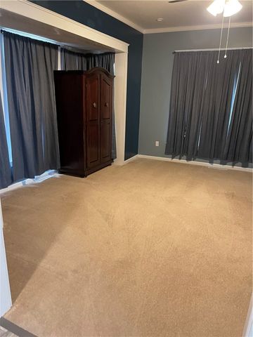 313 Roe Avenue, Elmira City, NY 14901