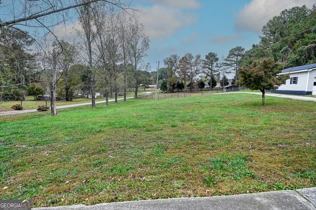 198 Timms Loop SE, Calhoun, GA 30701