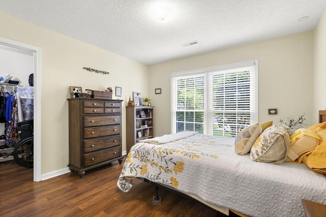 2422 Hansard Drive, North Charleston, SC 29406