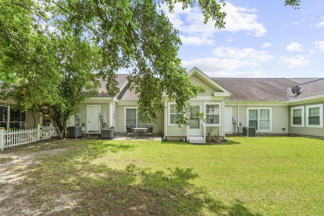 2422 Hansard Drive, North Charleston, SC 29406
