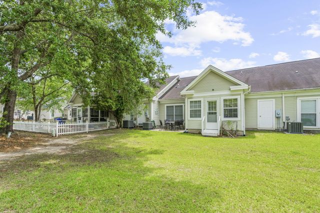 2422 Hansard Drive, North Charleston, SC 29406