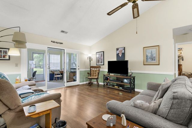 2422 Hansard Drive, North Charleston, SC 29406