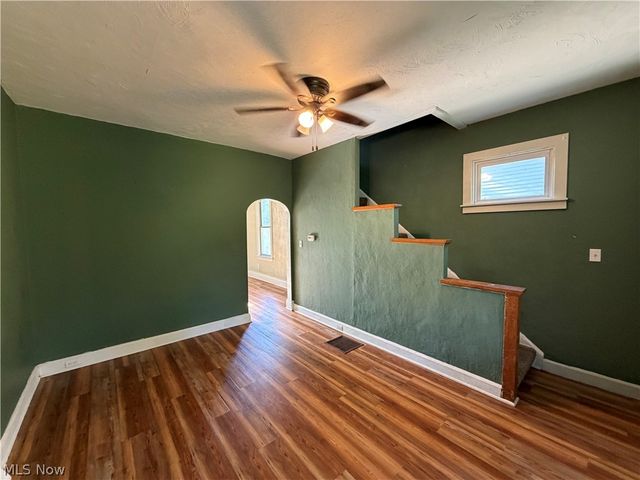 1518 Smithfield Street, East Liverpool, OH 43920
