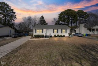 3809 Summer Place, Raleigh, NC 27604