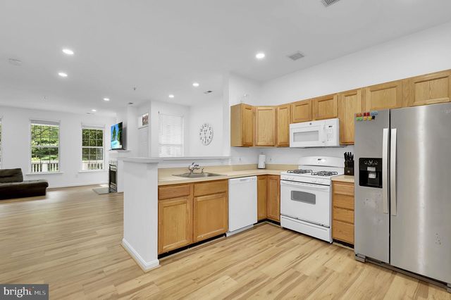 19511 CARAVAN DR, Germantown, MD 20874