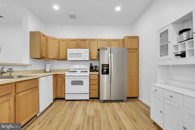 19511 CARAVAN DR, Germantown, MD 20874