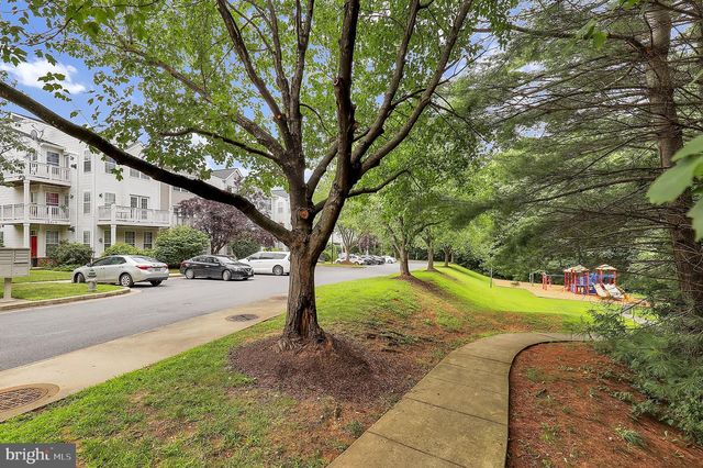 19511 CARAVAN DR, Germantown, MD 20874