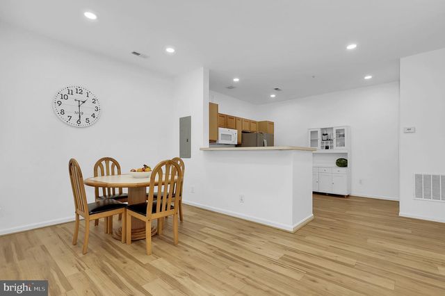 19511 CARAVAN DR, Germantown, MD 20874