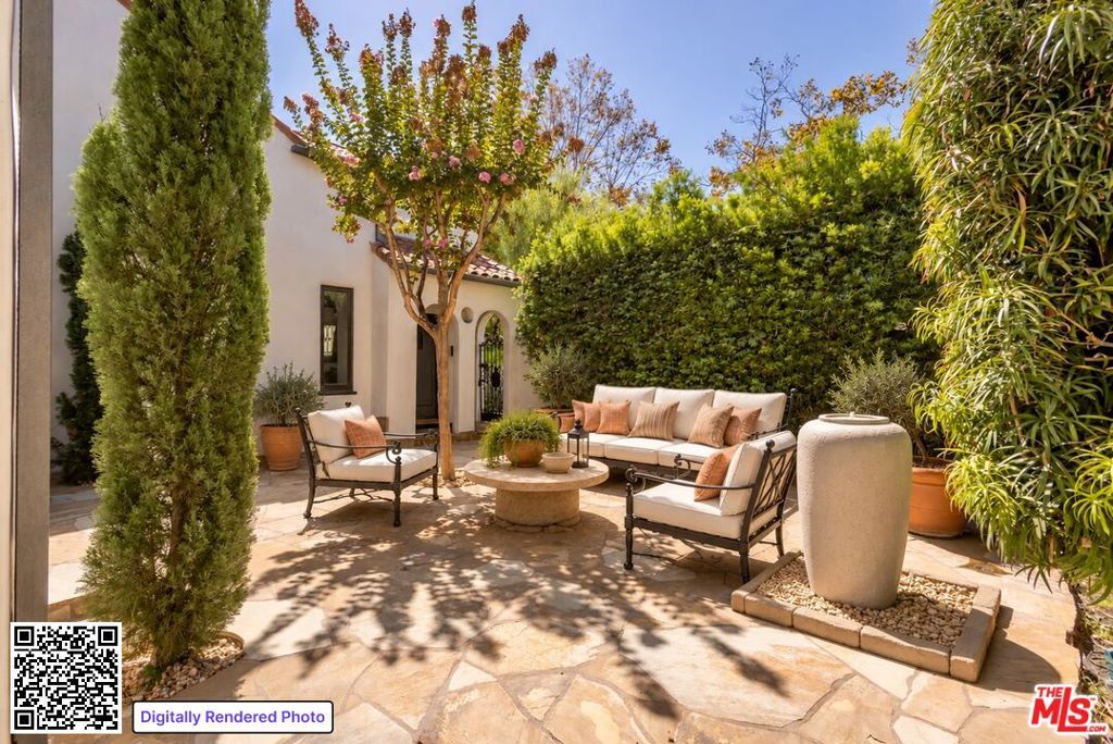 816 S Dunsmuir Avenue, Los Angeles, CA 90036 — photo 3