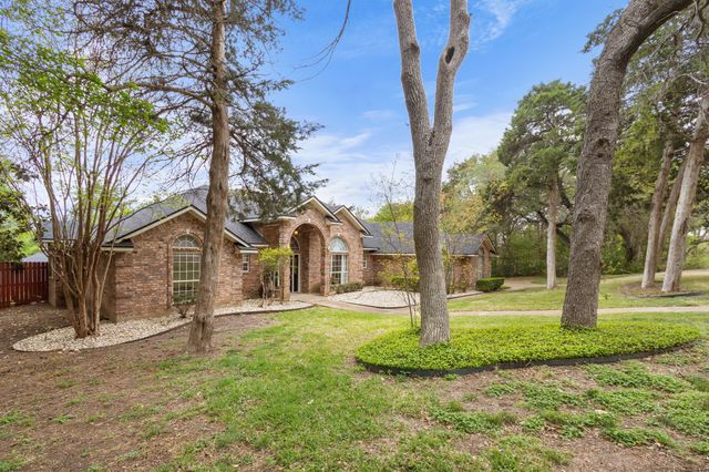 13 Timber Ridge Trail, Lorena, TX 76655