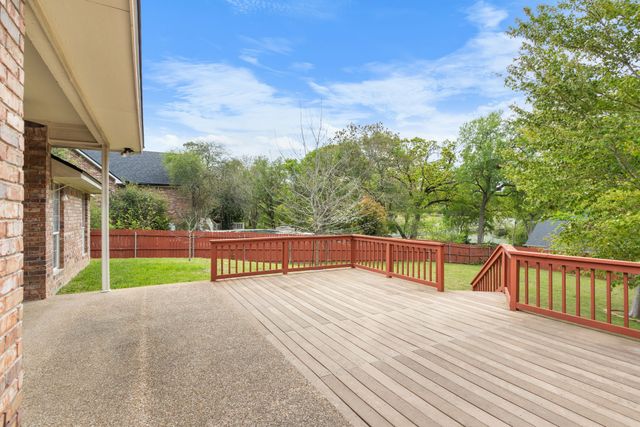 13 Timber Ridge Trail, Lorena, TX 76655