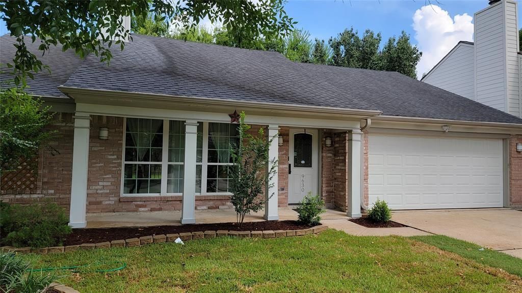 9630 E Savile Circle, Houston, TX 77065