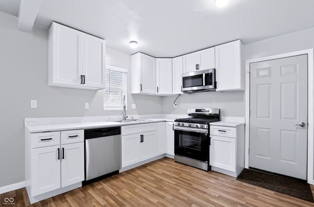 418 N Centennial Street, Indianapolis, IN 46222
