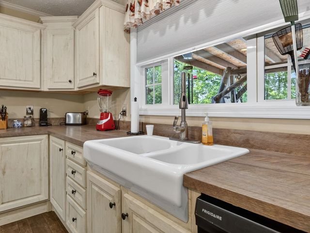 4367 Cross Keys Highway, Union, SC 29379