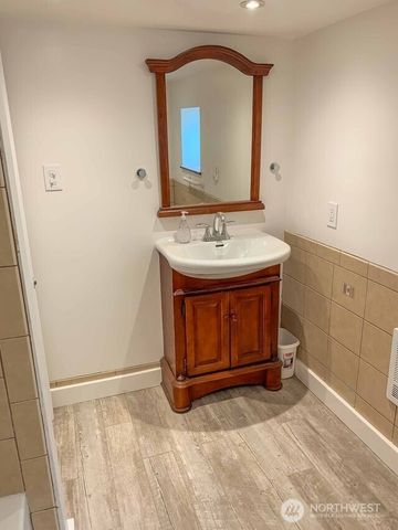 1505 26th Avenue S, Seattle, WA 98144