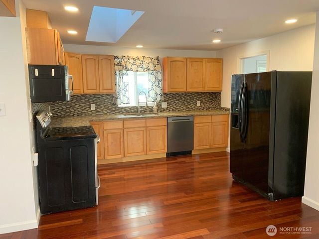 1505 26th Avenue S, Seattle, WA 98144