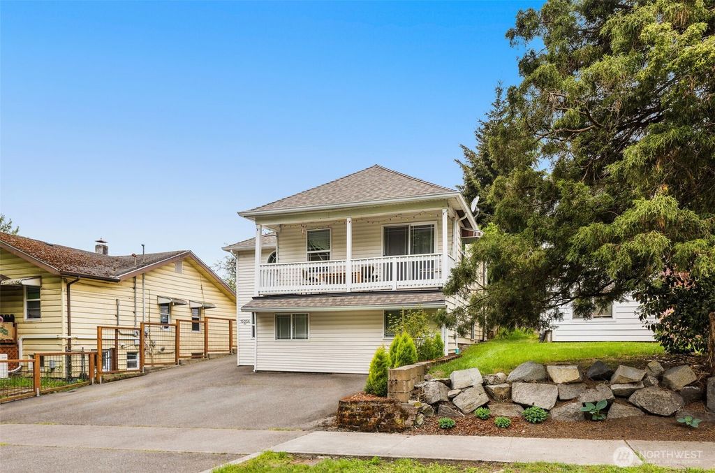 1505 26th Avenue S, Seattle, WA 98144