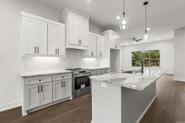 73 Summer Sky Drive, Greenbrier, AR 72058