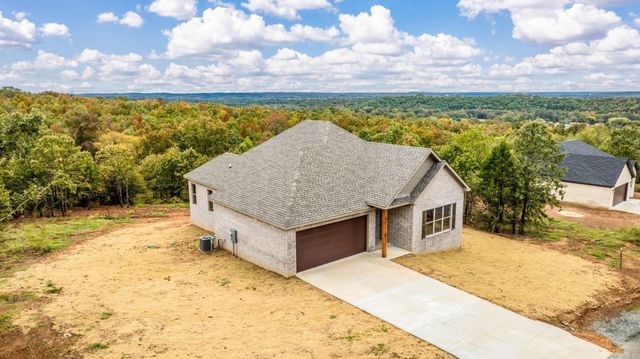 73 Summer Sky Drive, Greenbrier, AR 72058