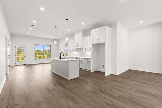 73 Summer Sky Drive, Greenbrier, AR 72058