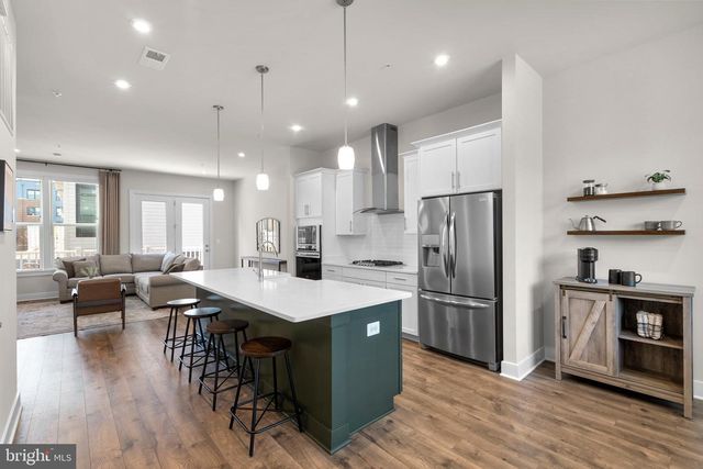 16160 COLUMBUS AVE, Rockville, MD 20855