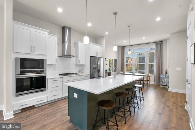 16160 COLUMBUS AVE, Rockville, MD 20855
