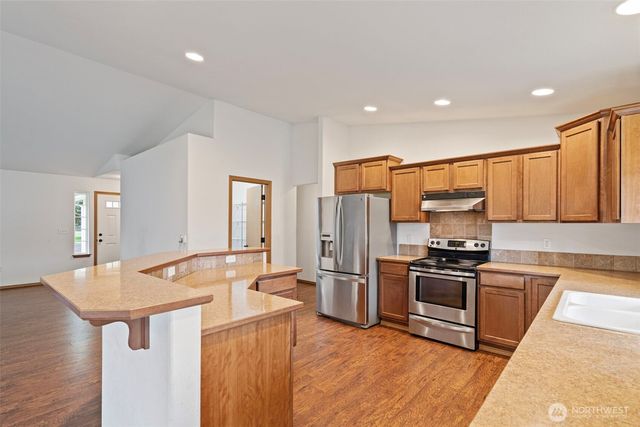 18647 Joselyn Street SW, Rochester, WA 98579