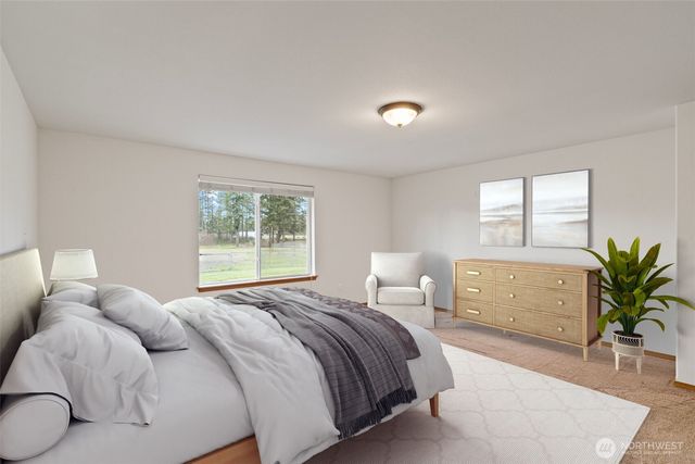 18647 Joselyn Street SW, Rochester, WA 98579