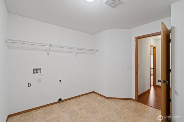 18647 Joselyn Street SW, Rochester, WA 98579