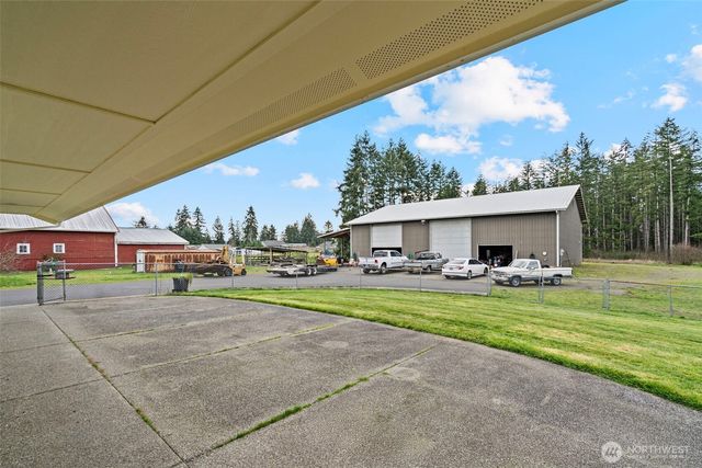 18647 Joselyn Street SW, Rochester, WA 98579