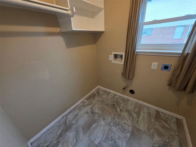 2422 Acadiana Lane, Seabrook, TX 77586