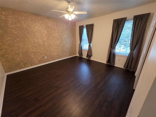 2422 Acadiana Lane, Seabrook, TX 77586