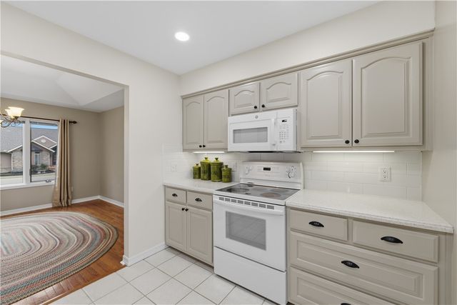 26 McKenzie Drive, Bella Vista, AR 72715