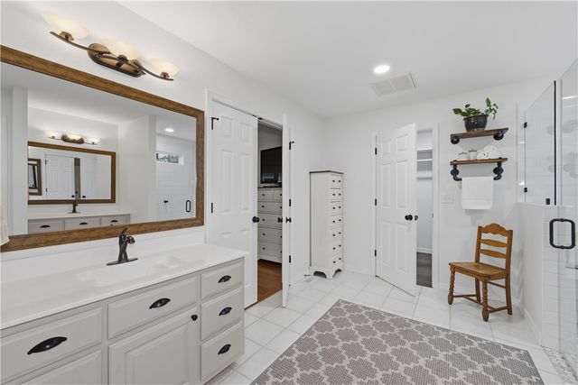 26 McKenzie Drive, Bella Vista, AR 72715