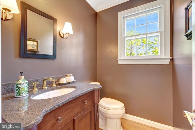 10114 NEDRA DR, Great Falls, VA 22066
