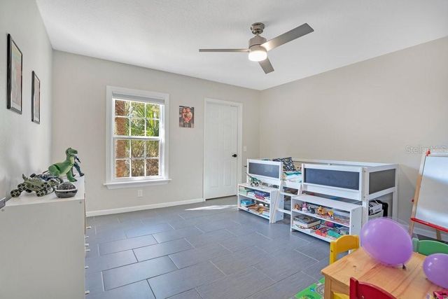 6542 SWISSCO DRIVE 825, Orlando, FL 32822