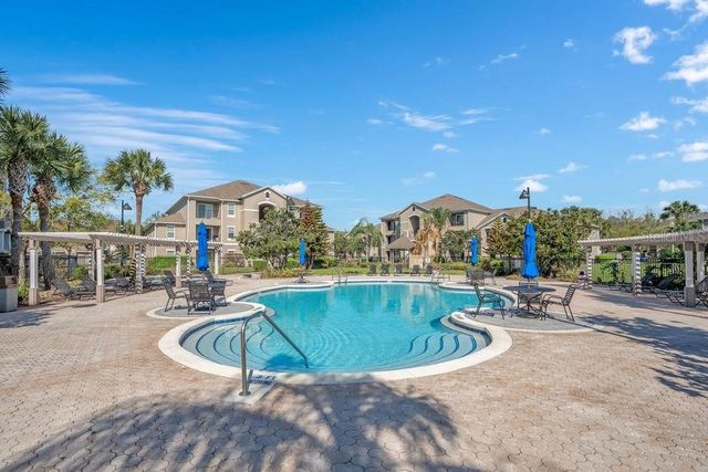 6542 SWISSCO DRIVE 825, Orlando, FL 32822