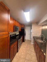 14201 WOLF CREEK PL #6, Silver Spring, MD 20906