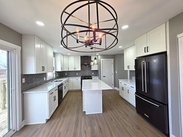 1605 Fox Field Drive, Belvidere, IL 61008